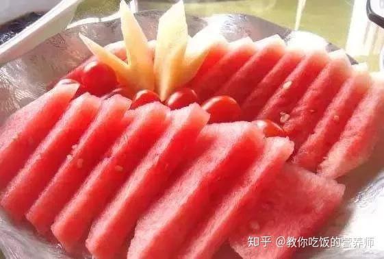 五万人吃瓜,一场别开生面的“吃瓜”狂欢