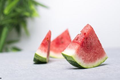 西瓜吃瓜社,揭秘夏日消暑美食背后的故事