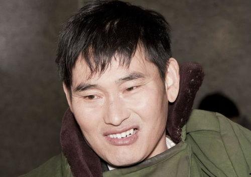 vince吃瓜事件视频,揭秘网络热议背后的真相